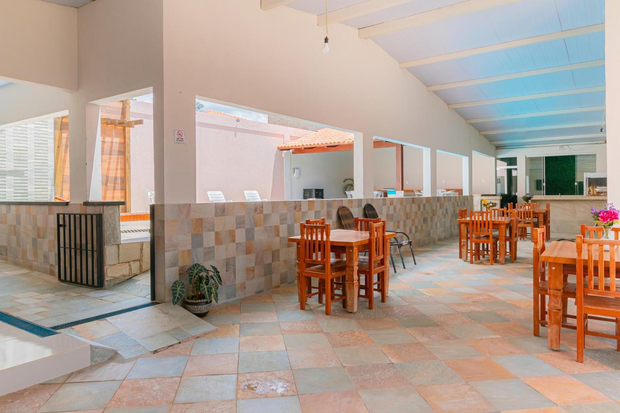 Casa de hóspedes Suítes Meia Lua